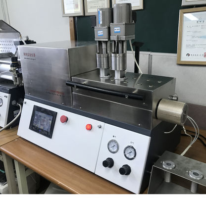 2.2KW Thermoplasticsの実験室の混合の押出機Dia 53mmねじ